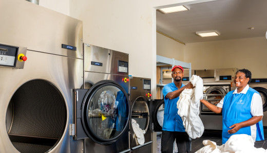 professionele-droger-klant-delfins-beach-resort-laundry-expert