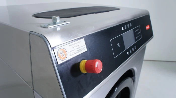 tweedehands-professionele-industriële-wasmachine-8-kg-lavamac-af-80-knop